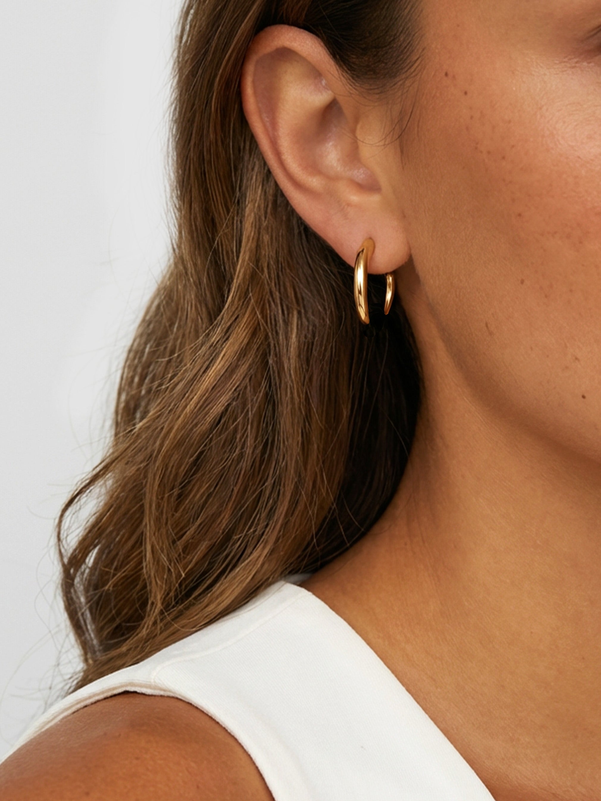 Oval Horseshoe Pull-Through Threader Hoop Earrings