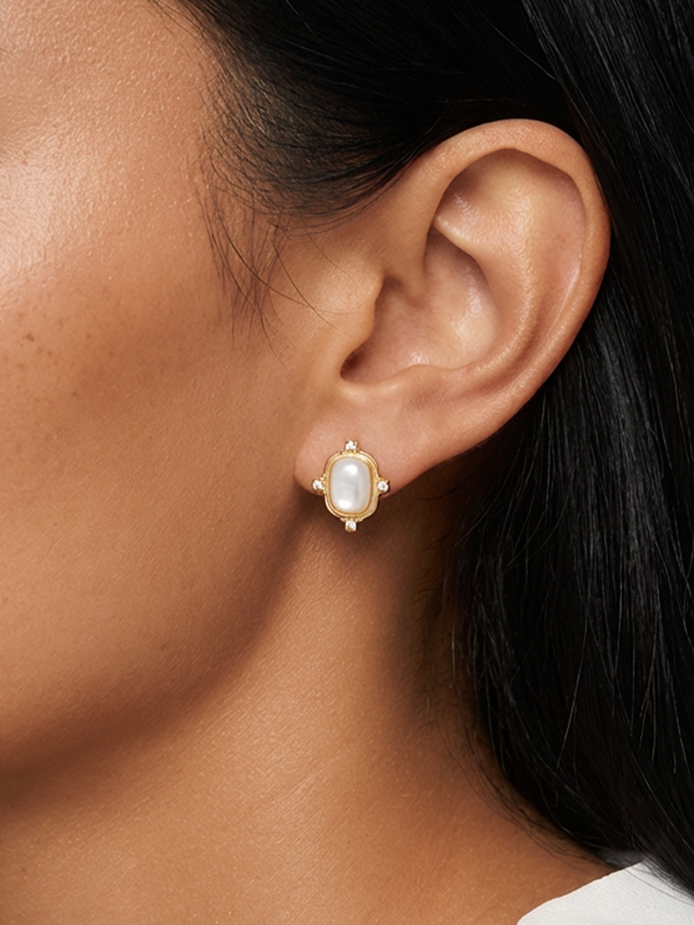White Heirloom Stud Earrings