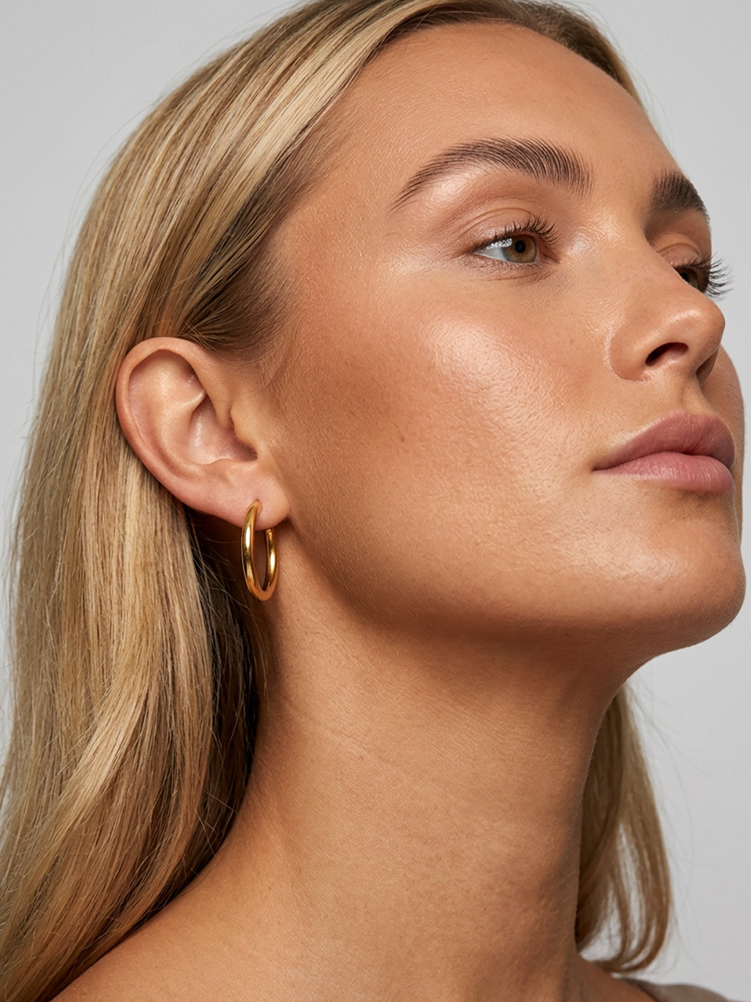 Solid Hoop Earrings - 24mm