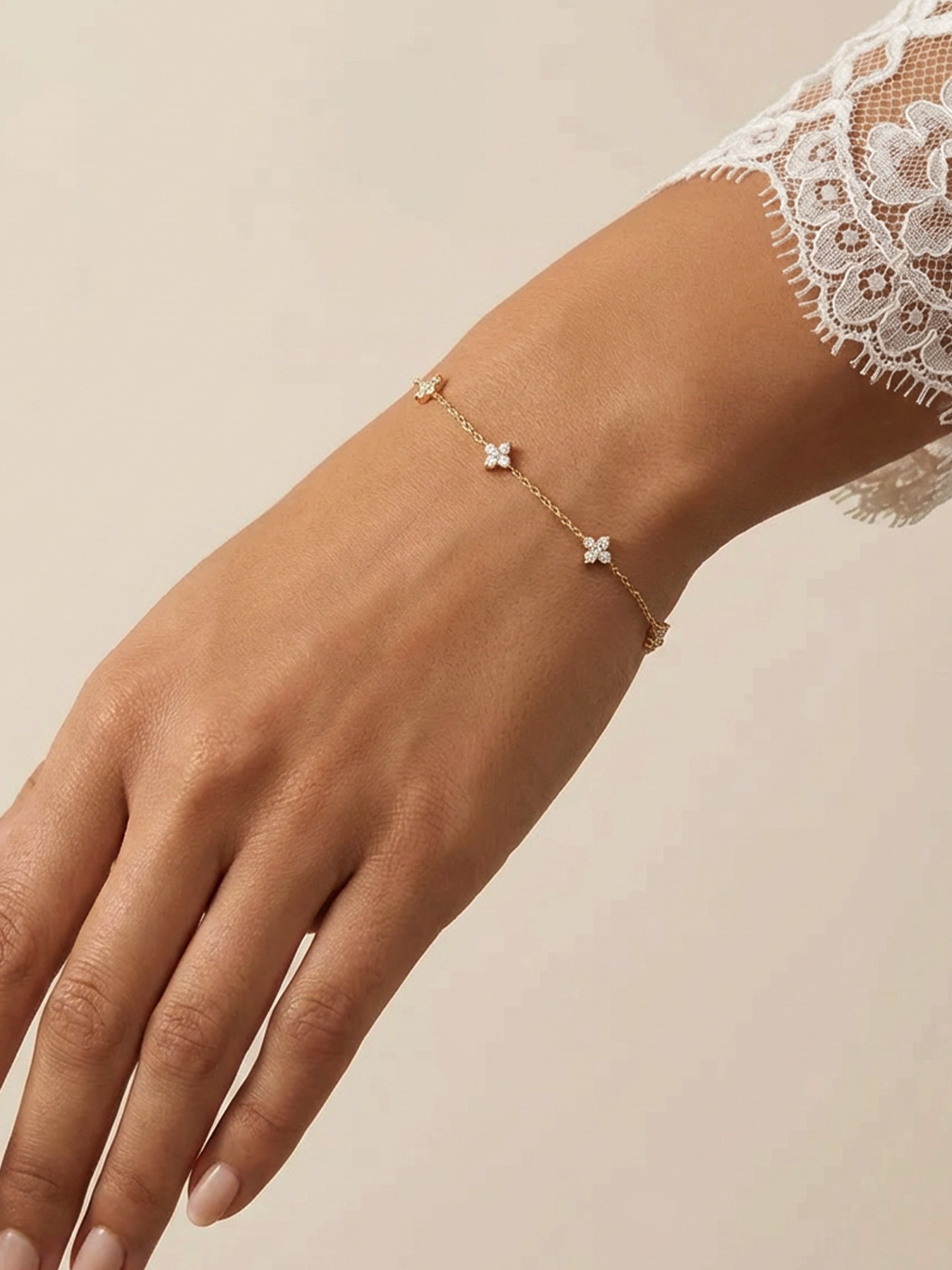 Dainty Hydrangea Bracelet