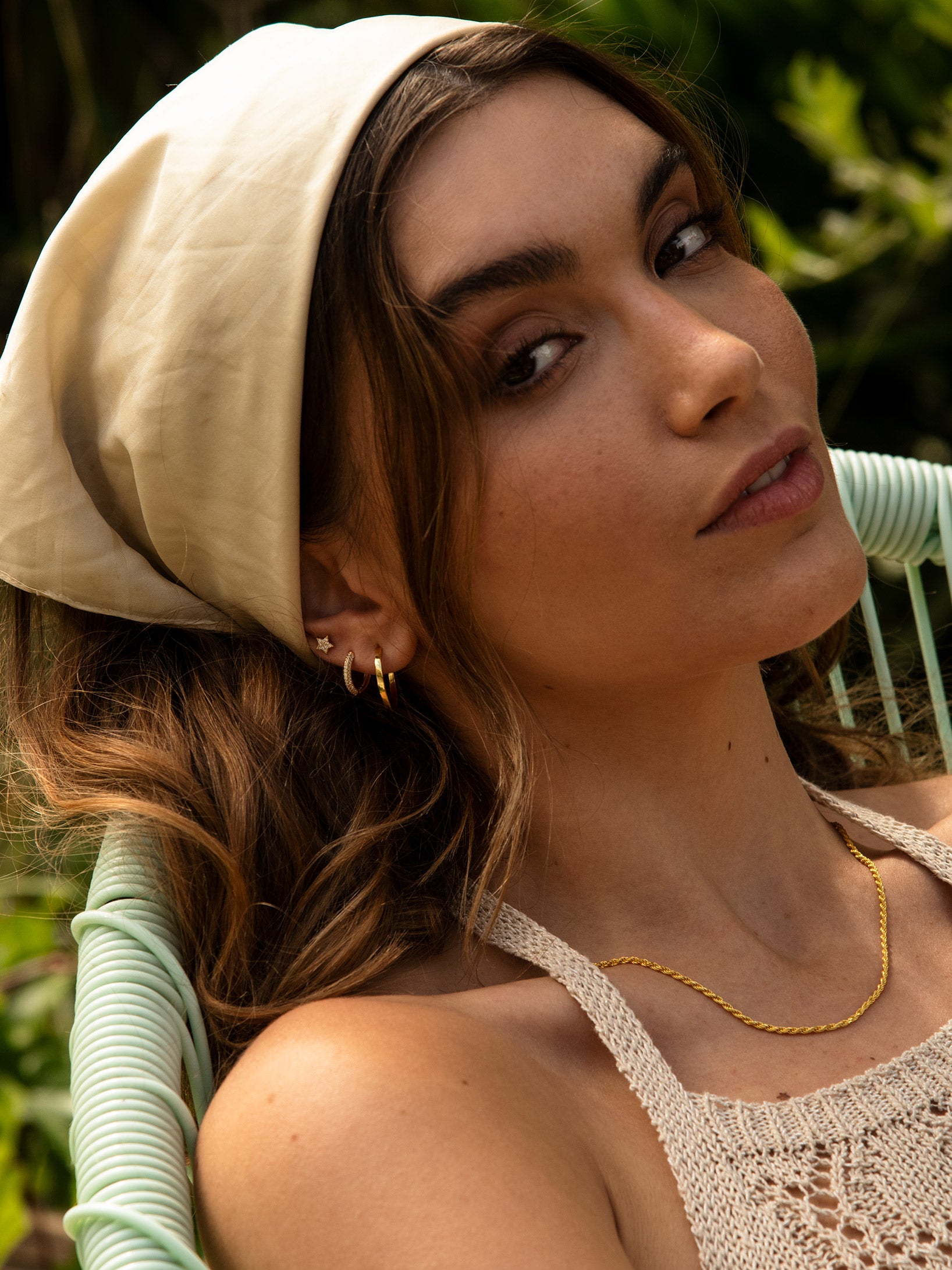 Dainty Star Earrings - Screw Back