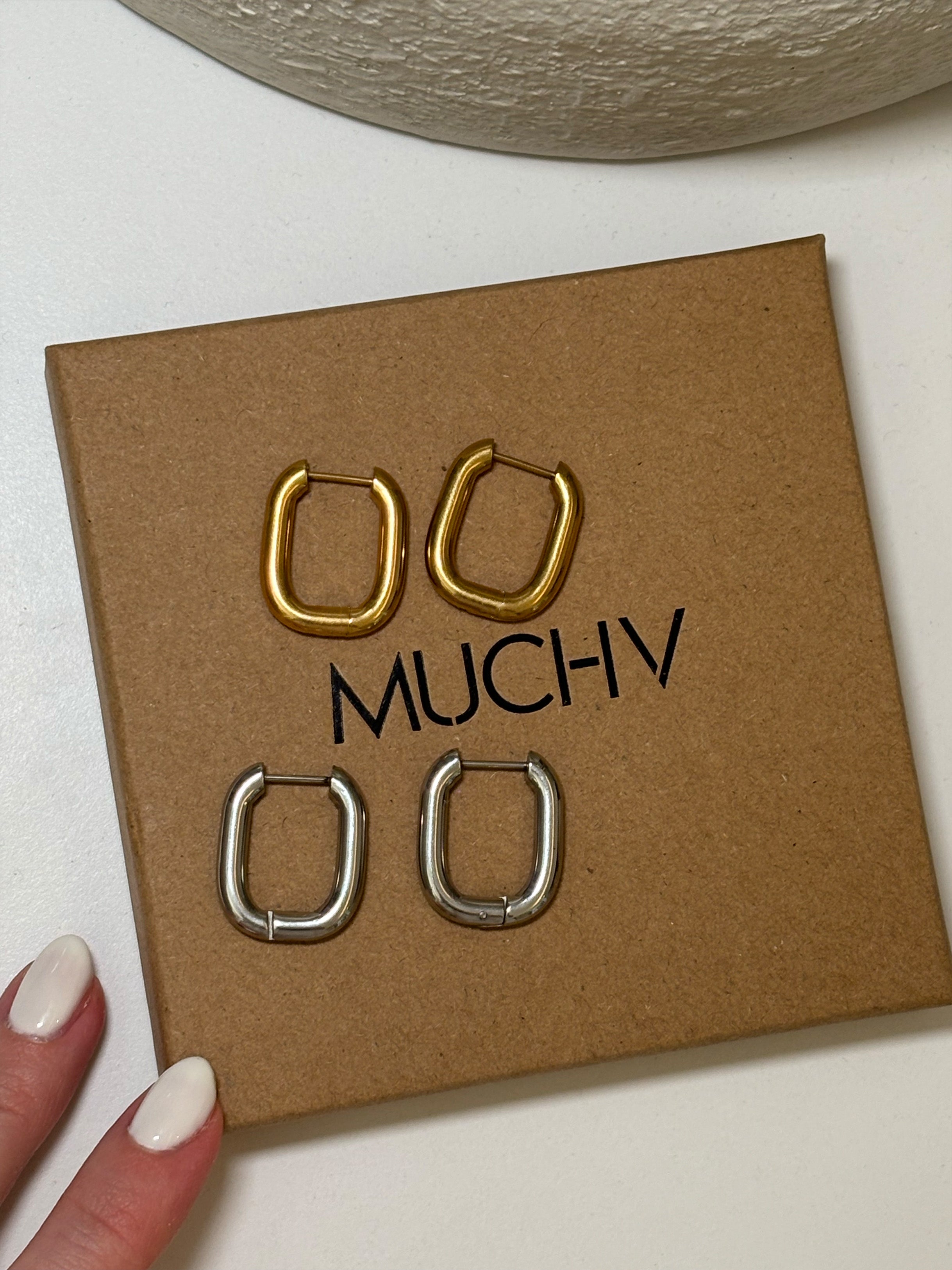 Solid Thick Oval Hoop Earrings