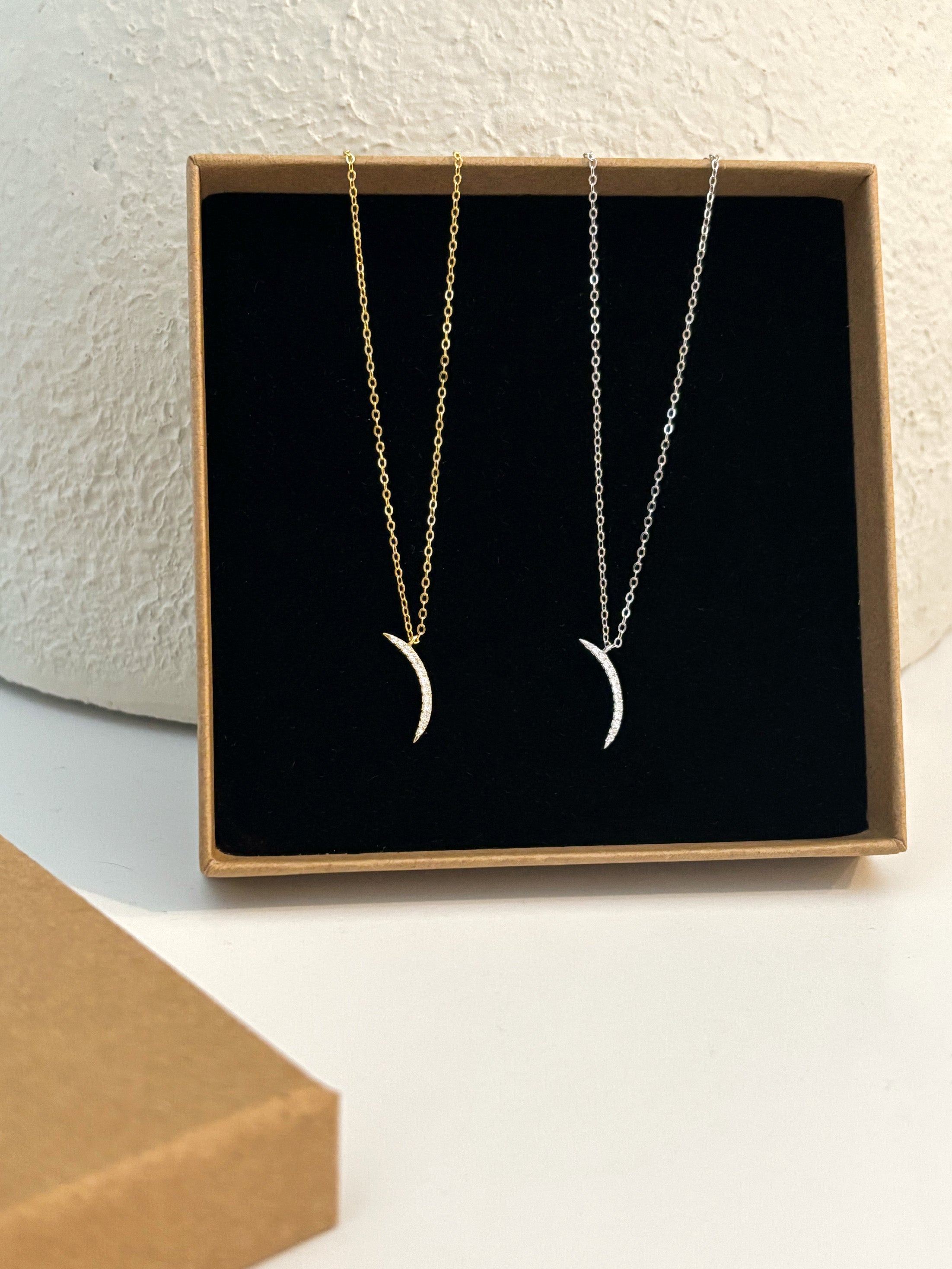 Dainty Crescent Moon Necklace