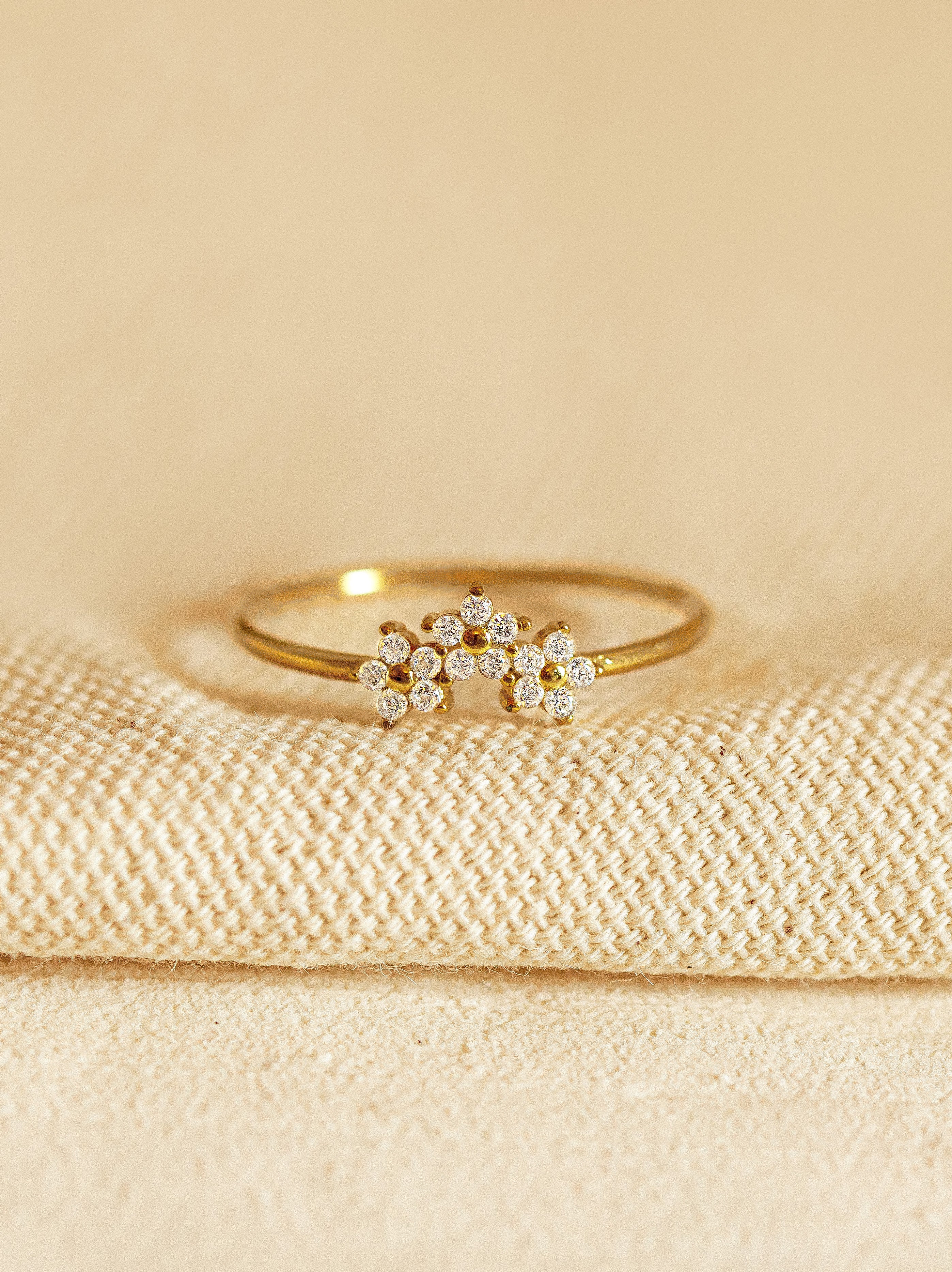 Cluster Flower Ring With Three Dainty Flowers