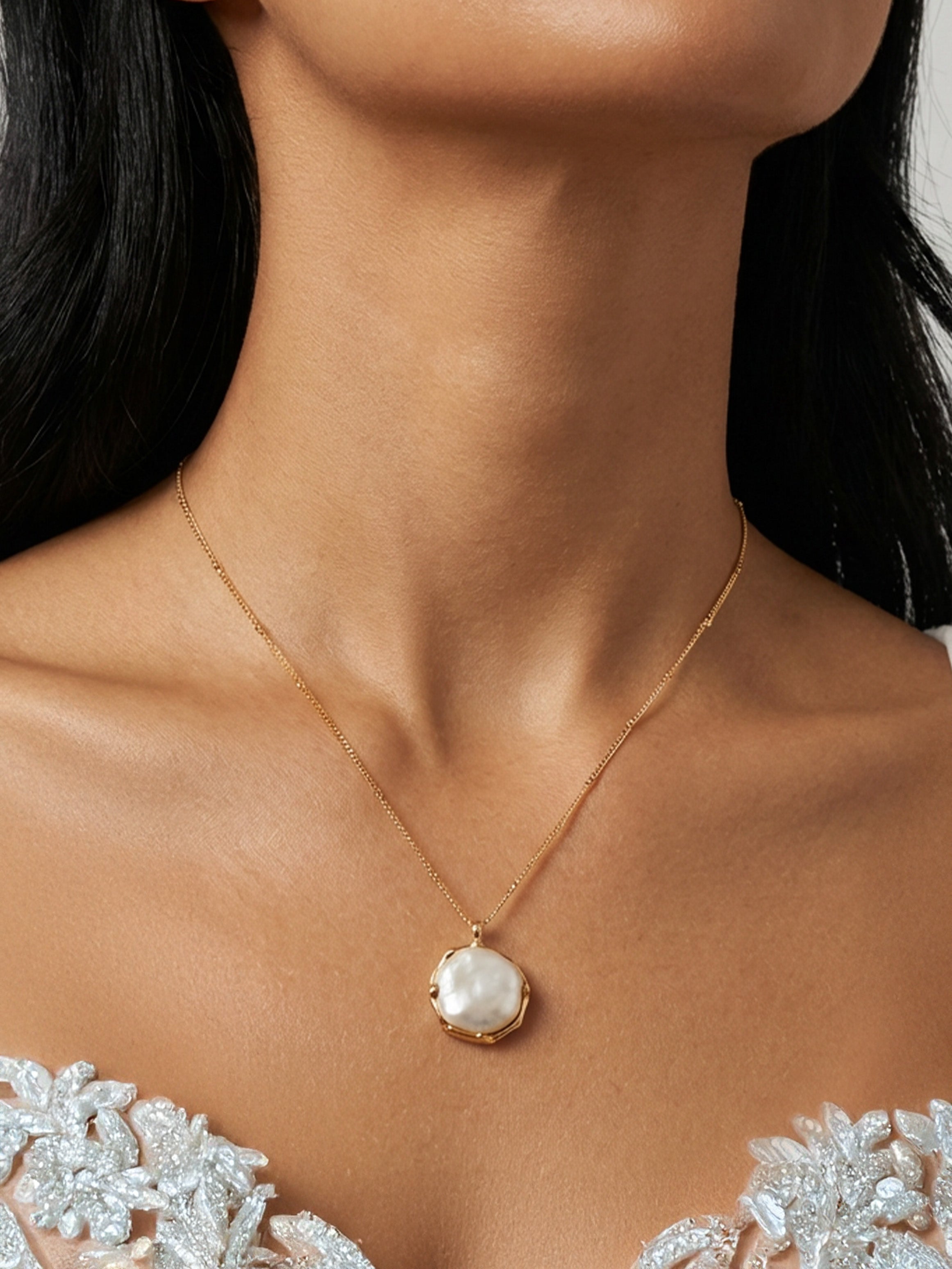 Baroque Pearl Necklace With Bobble Chain