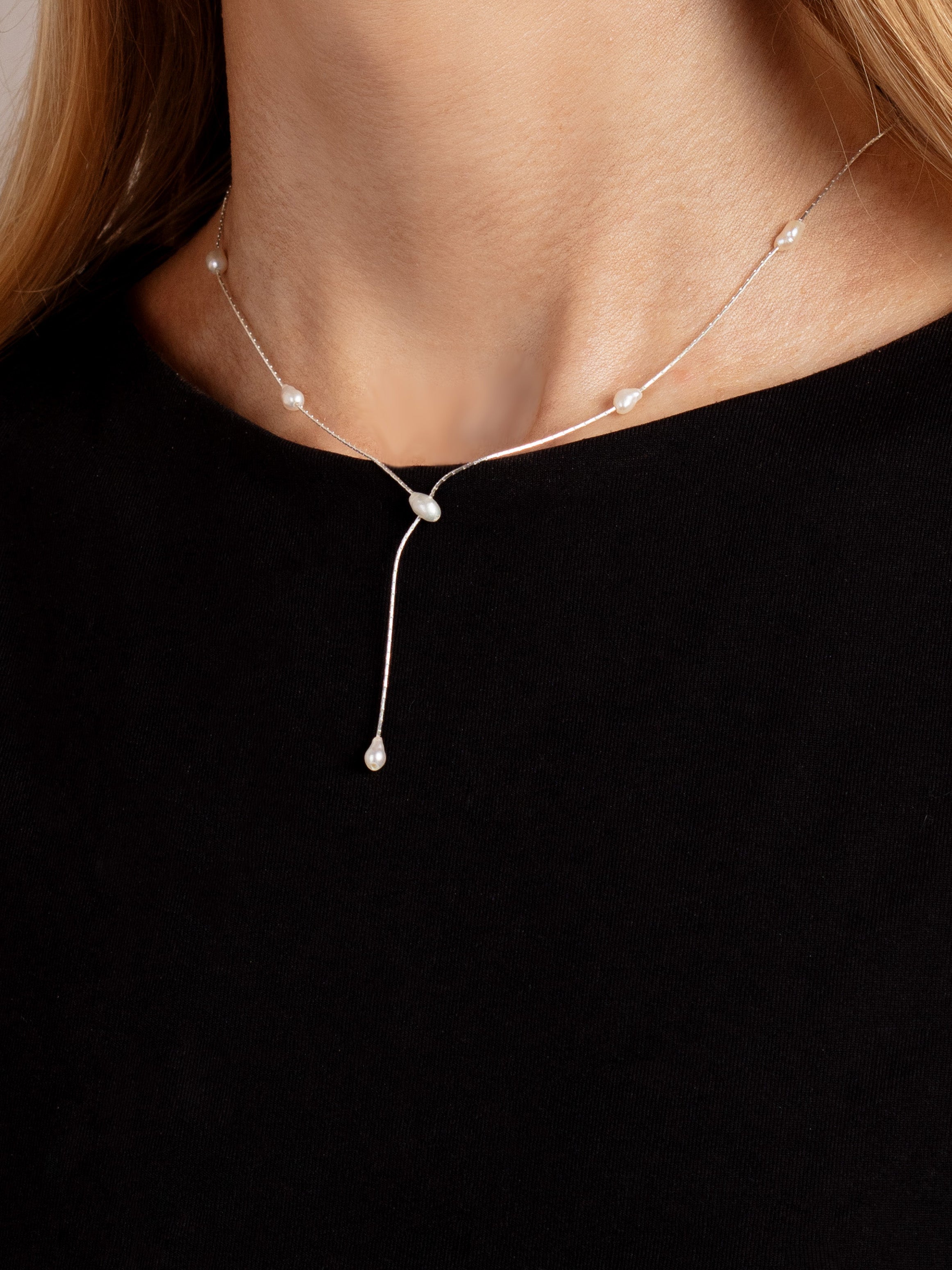 Dainty Bridal Drop Necklace With Pearls