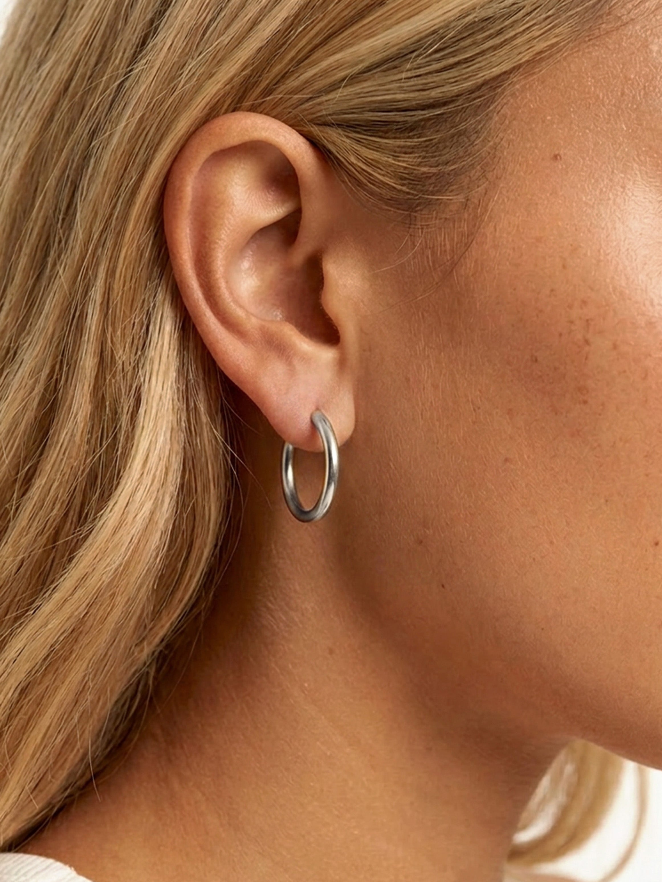Solid Hoop Earrings - 22mm