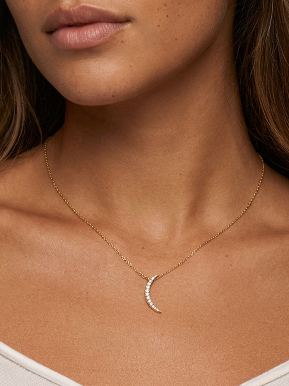 Dainty Crescent Moon Necklace