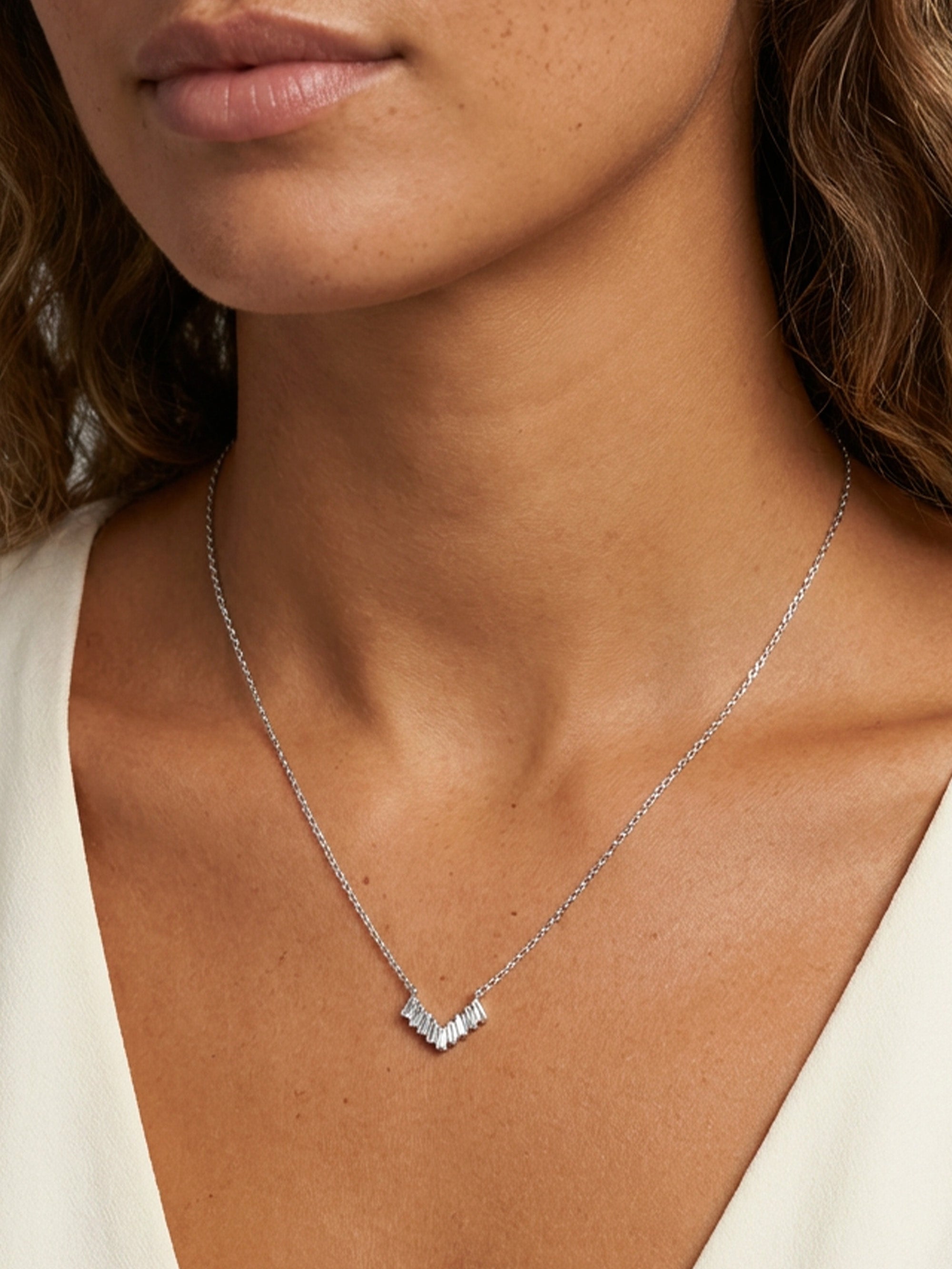 Dainty Baguette Bar Necklace