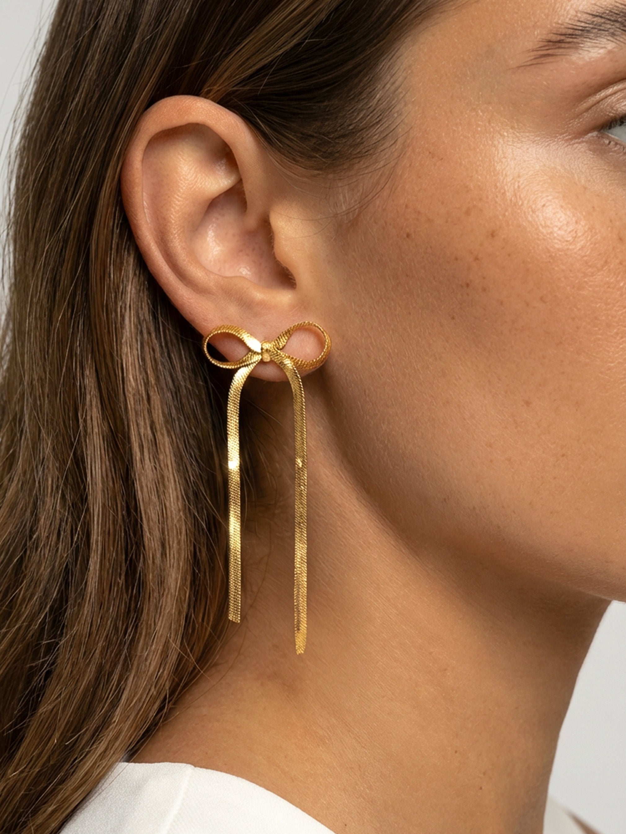 Bow Stud Earrings With Herringbone Chain