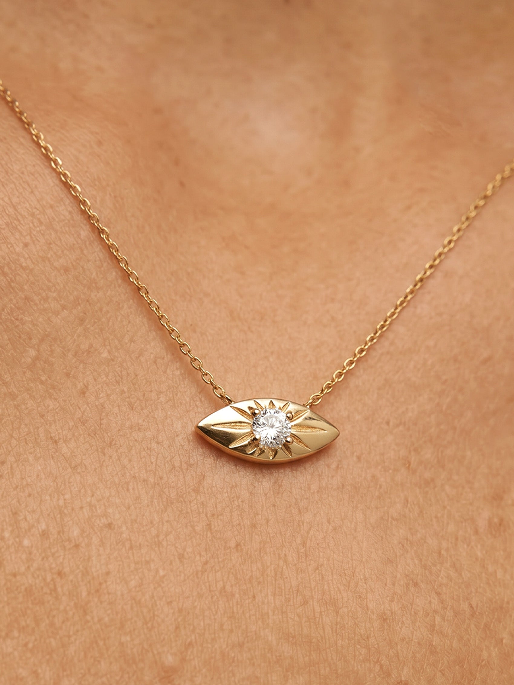 Dainty Evil Eye Pendant Necklace