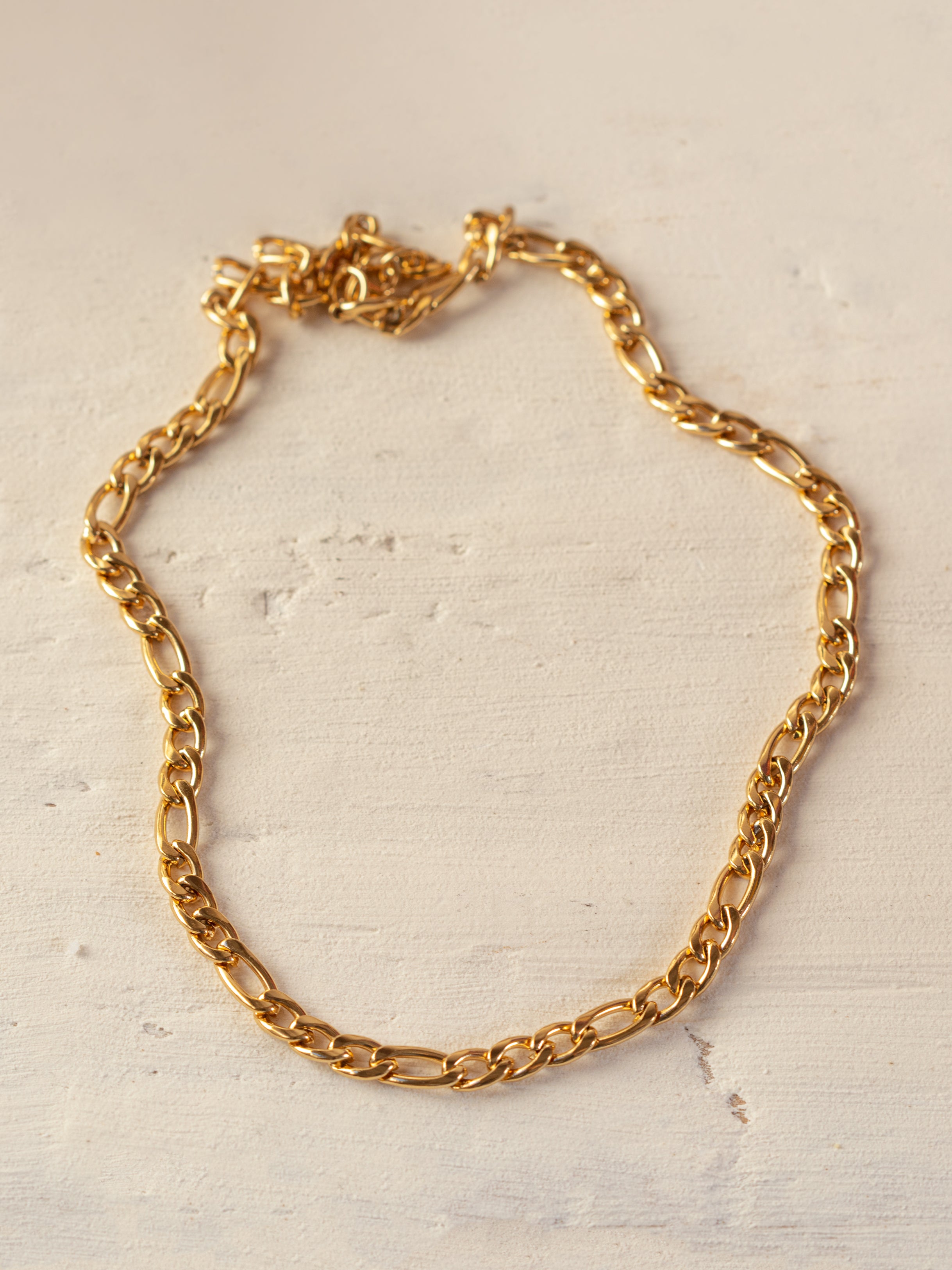 3mm Gold Figaro Chain Necklace