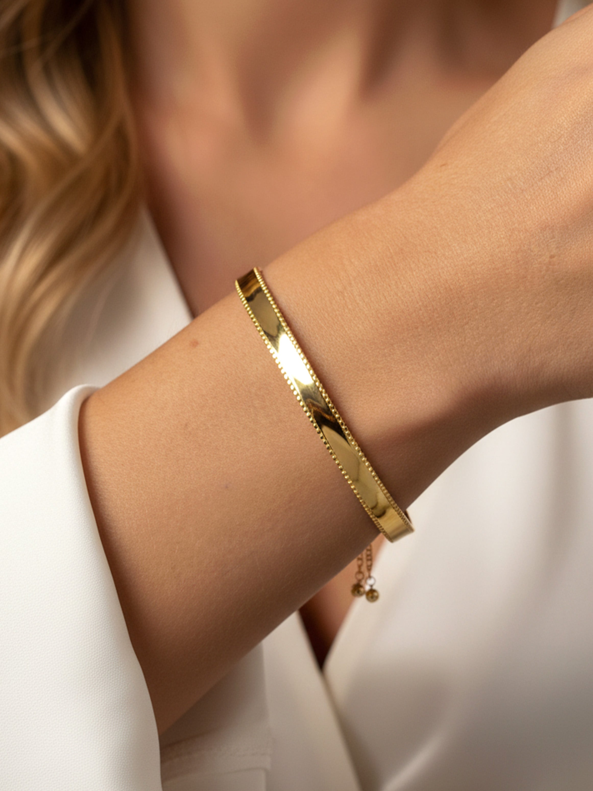 Adjustable Bobble Bangle Bracelet