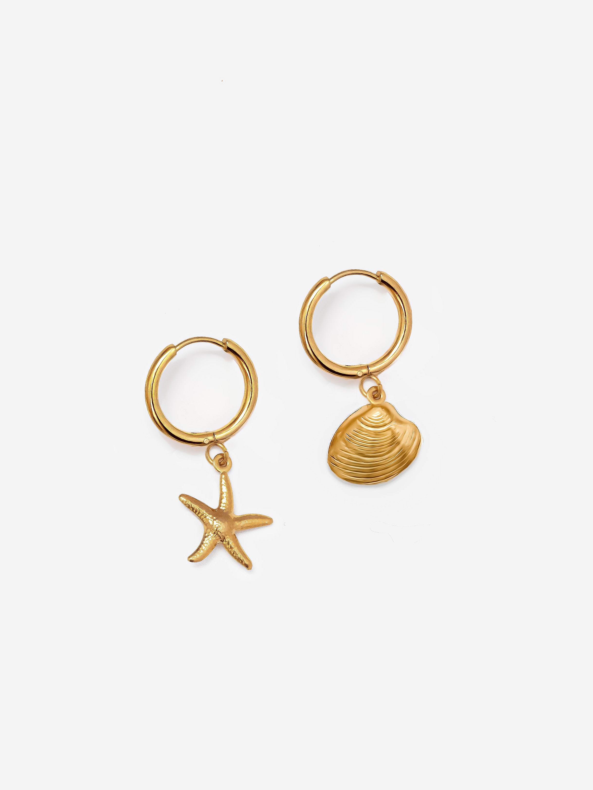 Mismatched Solid Small Hoop Earrings With Shell & Starfish Charm (1.4cm)