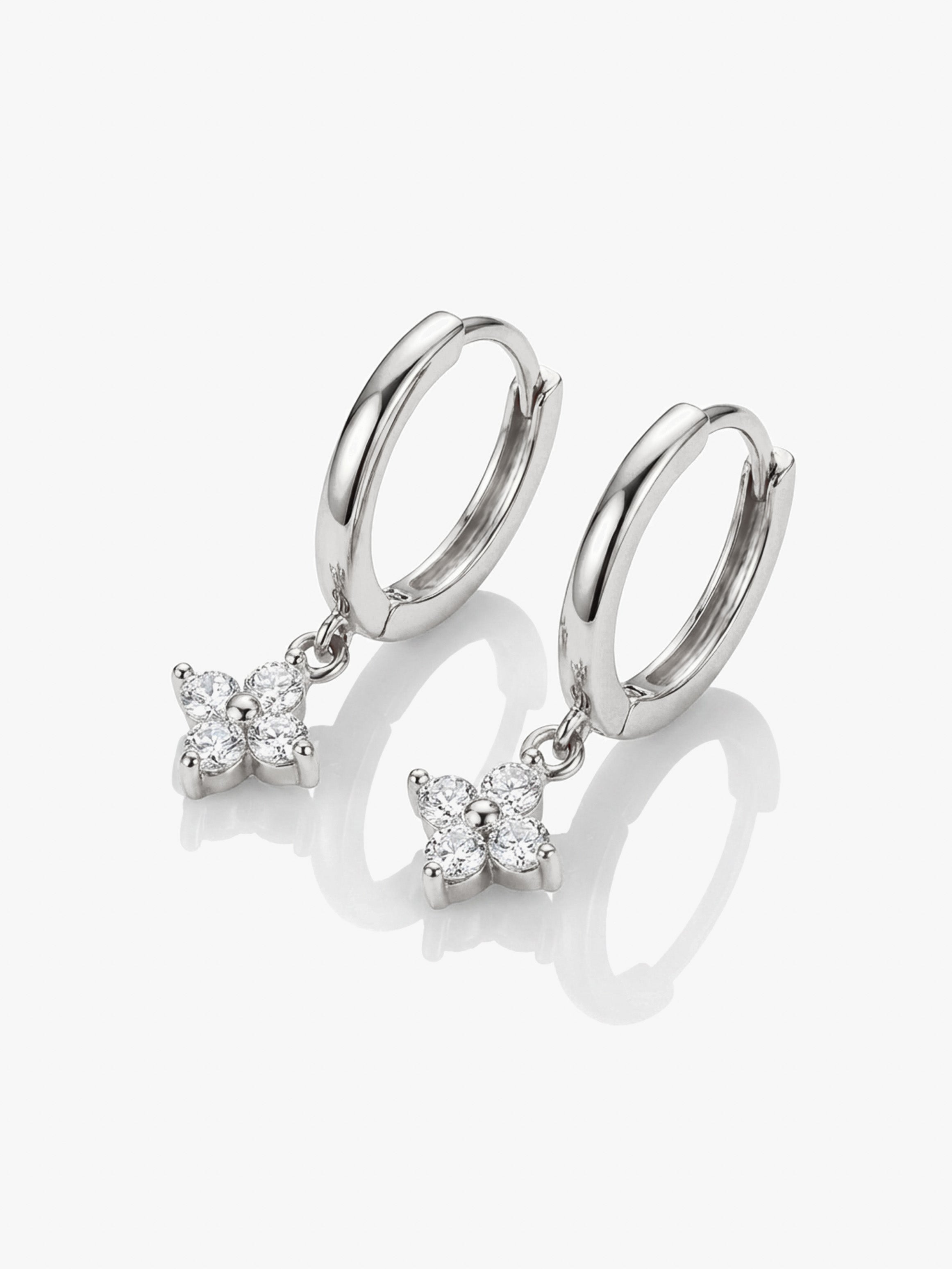 Small Huggie Hoop Earrings With Hydrangea Flower