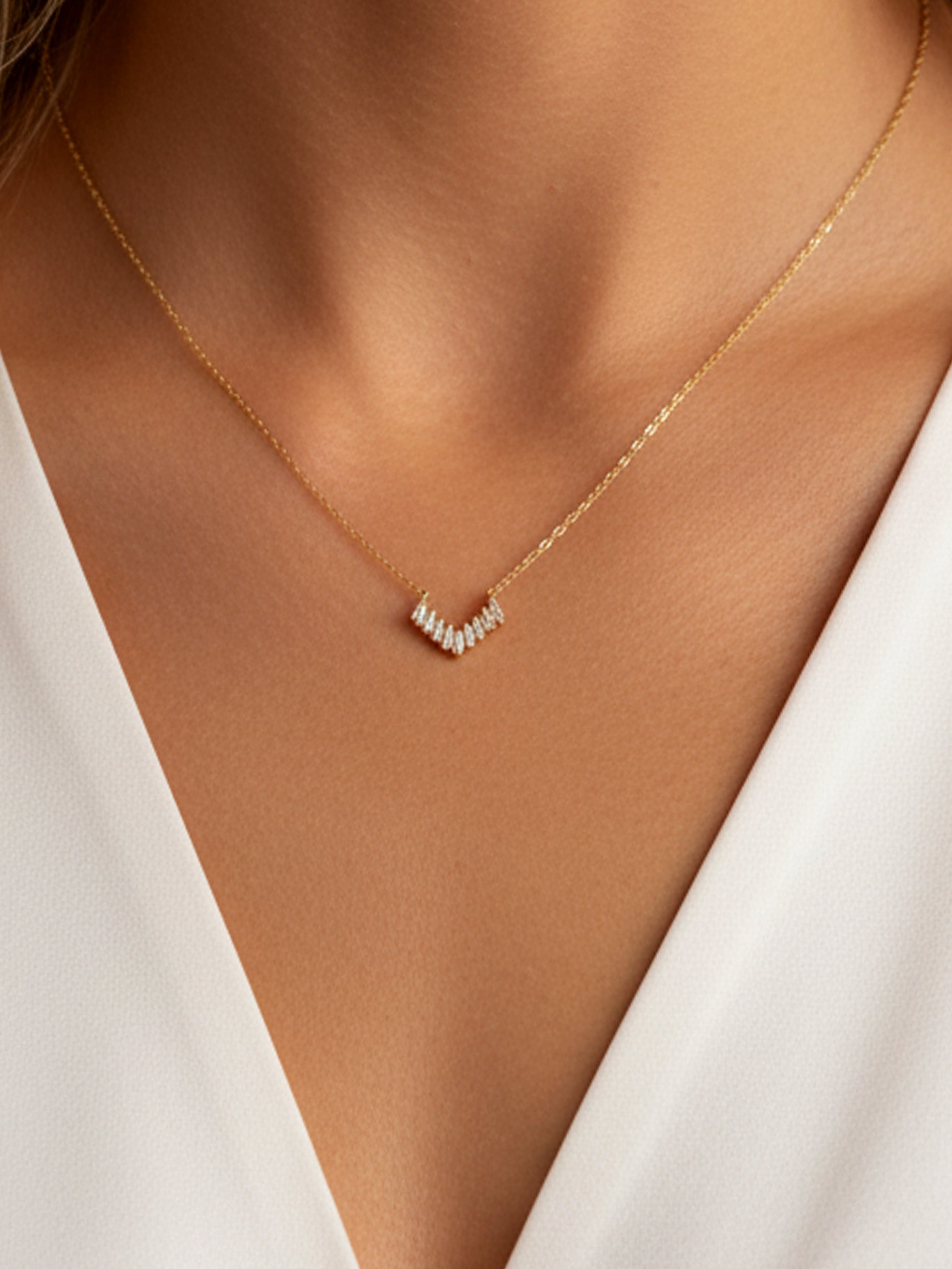 Dainty Baguette Bar Necklace